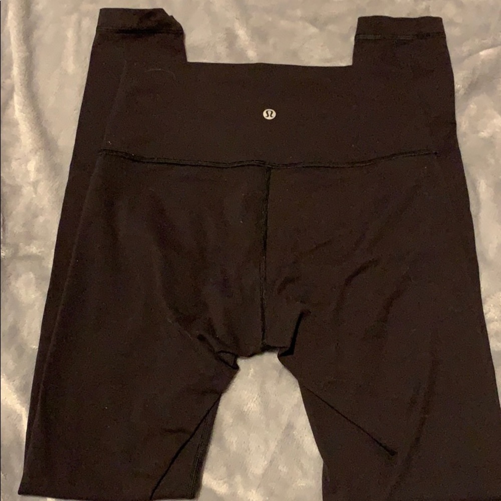 Black Lululemon Leggings. Size 6